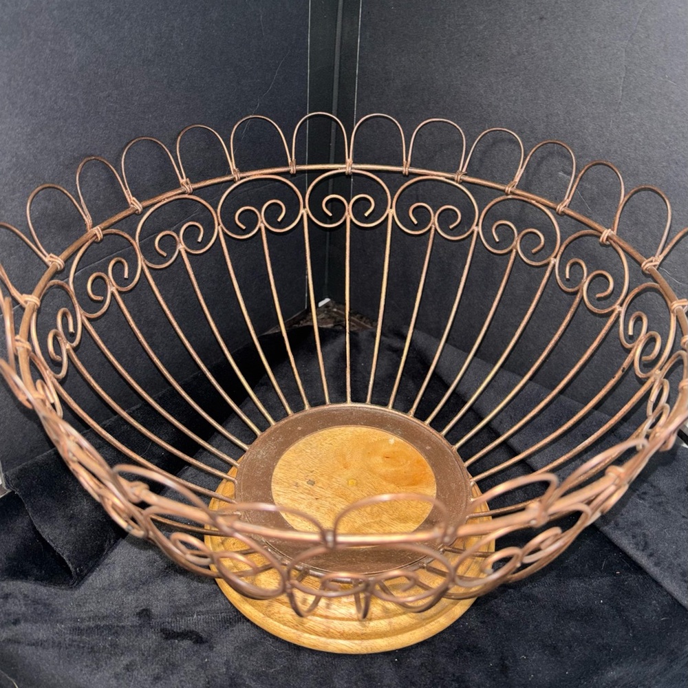 Rustic Wire Bowl with Wood Base - Home Accents